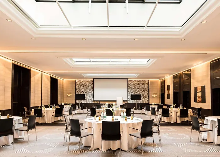 Sofitel Frankfurt Opera Hotel